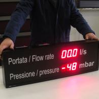 Visualizzatore industriale a led pressione e portata per centrale idroelettrica