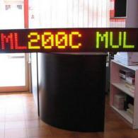 Visualizzatore a led monoriga con collegamento a PC o telecomando