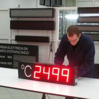 Display termometro 4 cifre °C con sonda protetto da esterno IP55