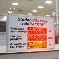 Display model PWD7-75C3 energy monitor french "Station d'énergie solaire"