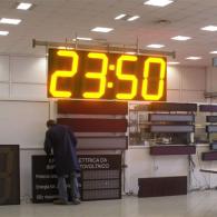 Display gigante ora data temperatura da esterno TM100 altezza cifre 1 metro, con GPS e protetto IP55